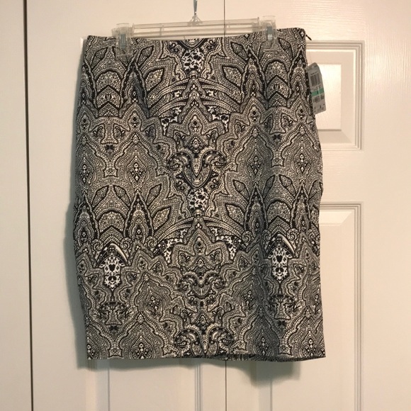 Charter Club Dresses & Skirts - NWT! Charter Club knee length patterned skirt